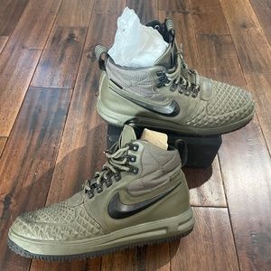 Nike Air Force lunar force Duck boot Mens 11 od green